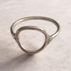 NWT Size 7 Sterling Silver Ring Open Circle. Artisan